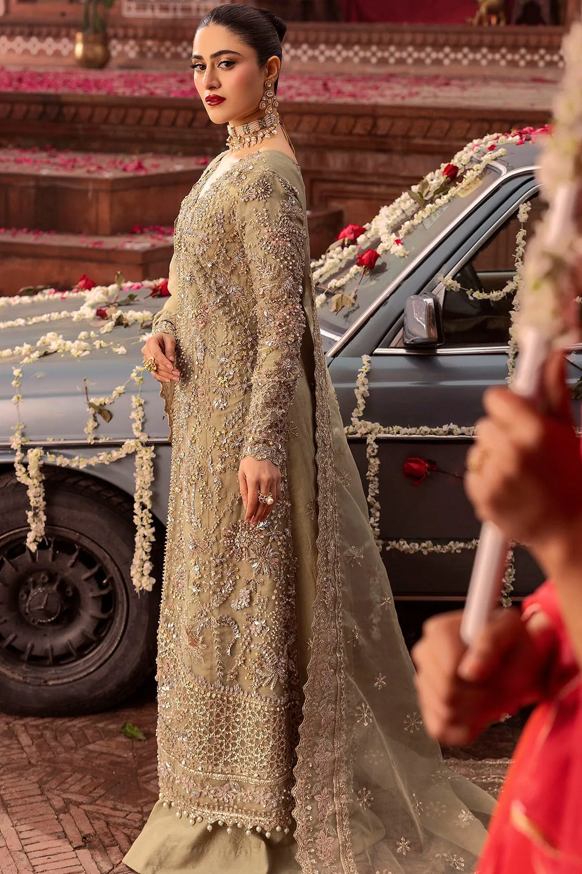 0017-PARINAZ EMBROIDERED ORGANZA STITCHED