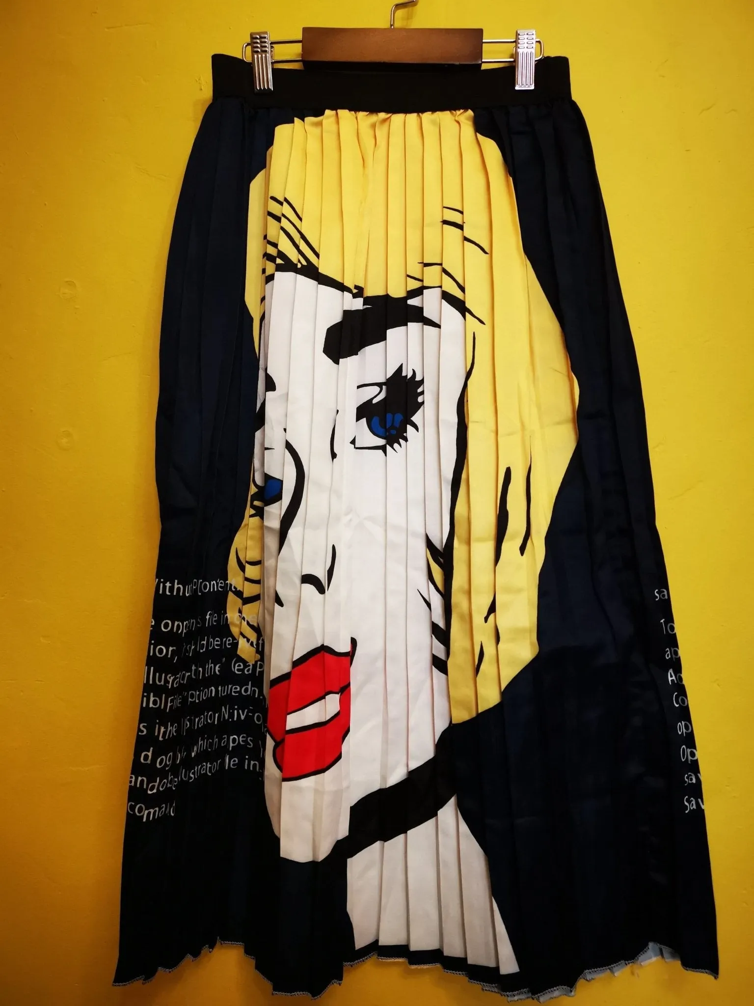 Cartoon Skirt 19