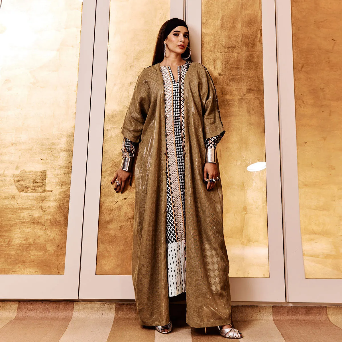 CROCHET DROPS ON OLIVE ABAYA