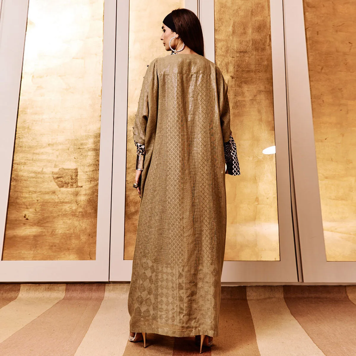 CROCHET DROPS ON OLIVE ABAYA