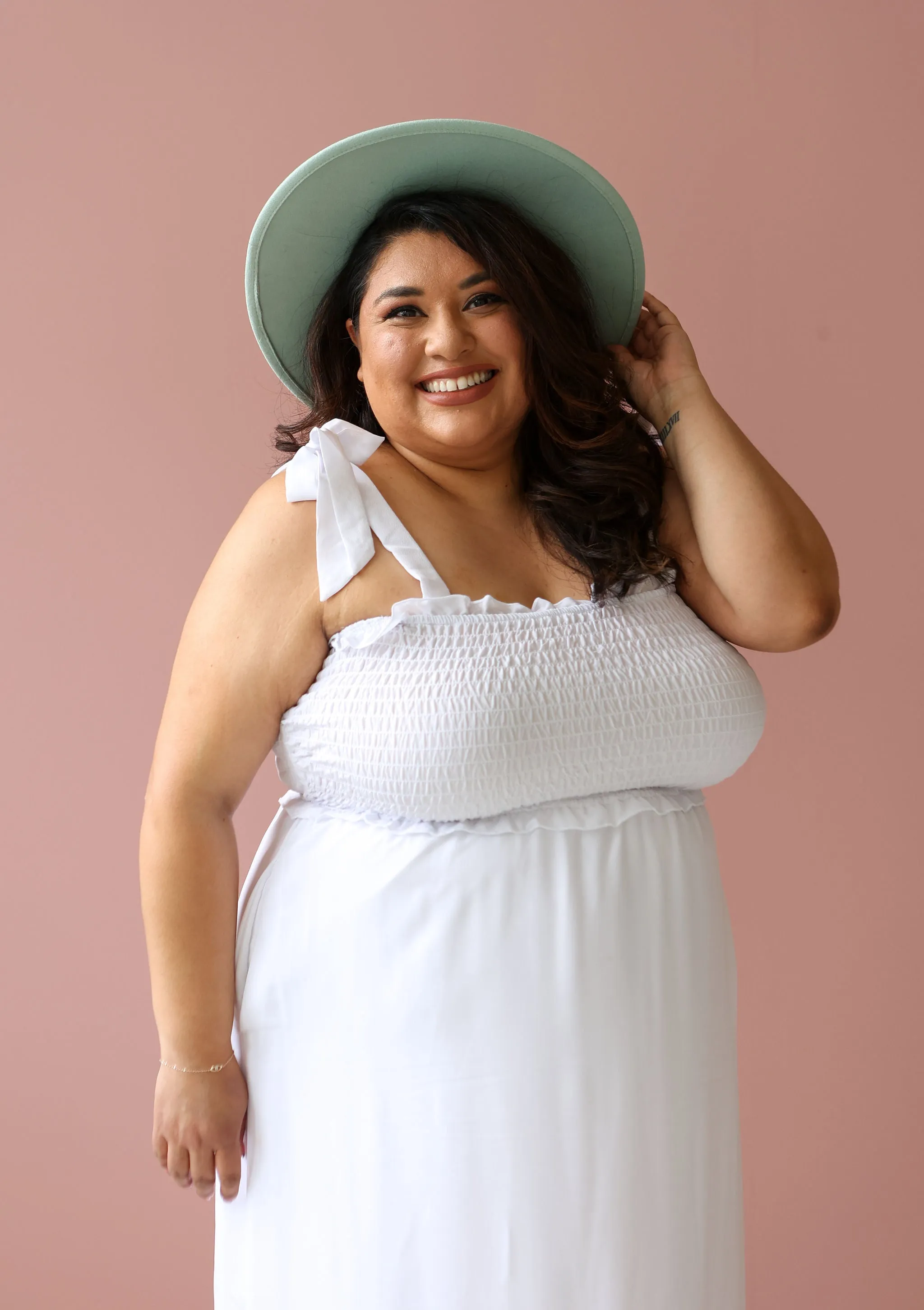 MINNIE White Midi Dress