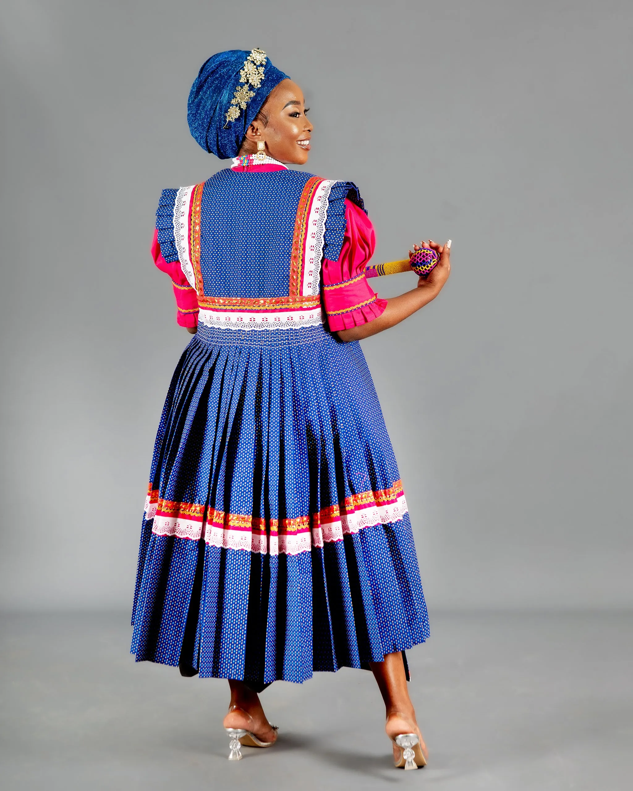 Mogoshadi Pleated Bridal Dress Set in Pink & Blue
