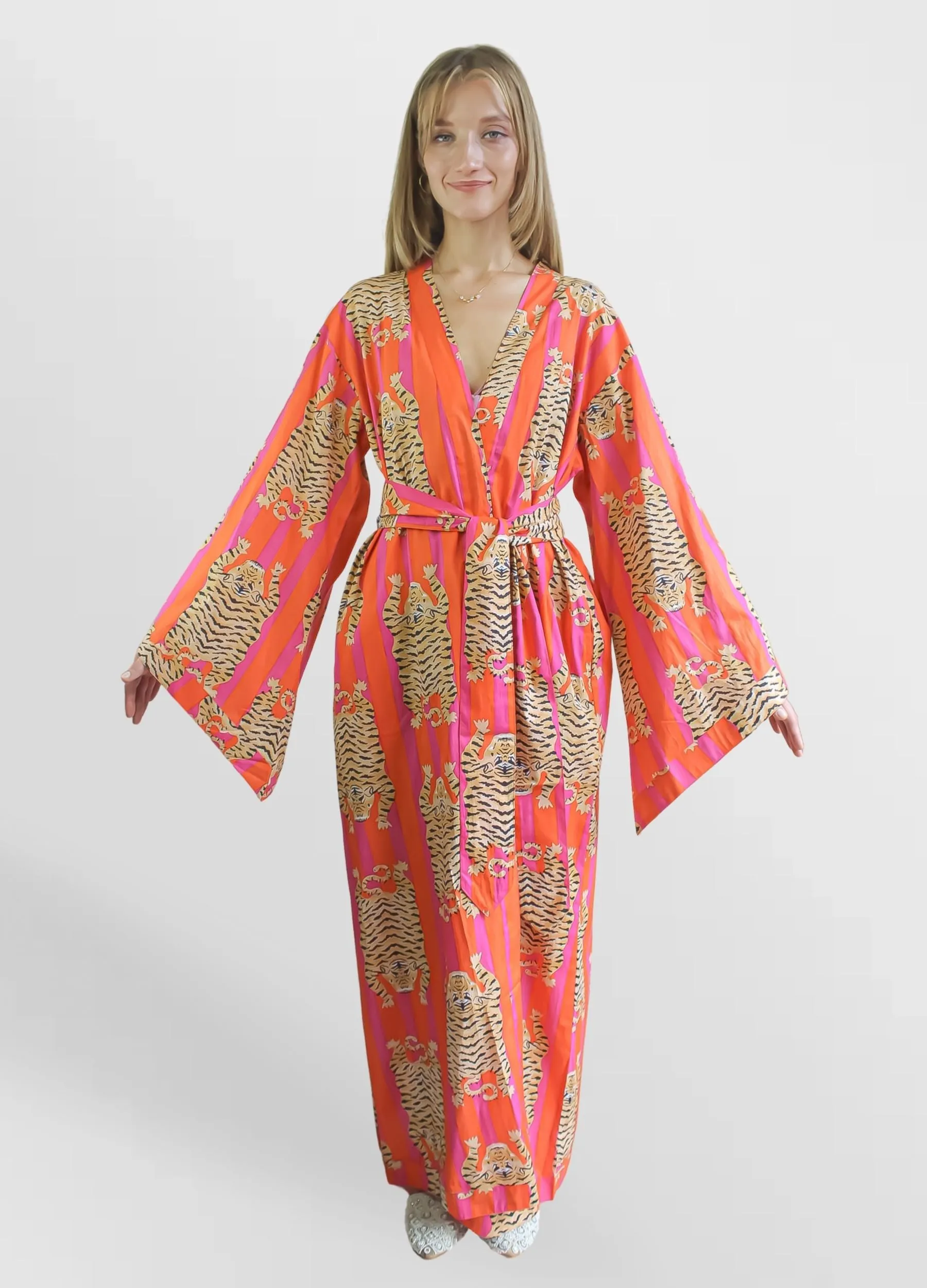 Paradise Fuchsia Kimono