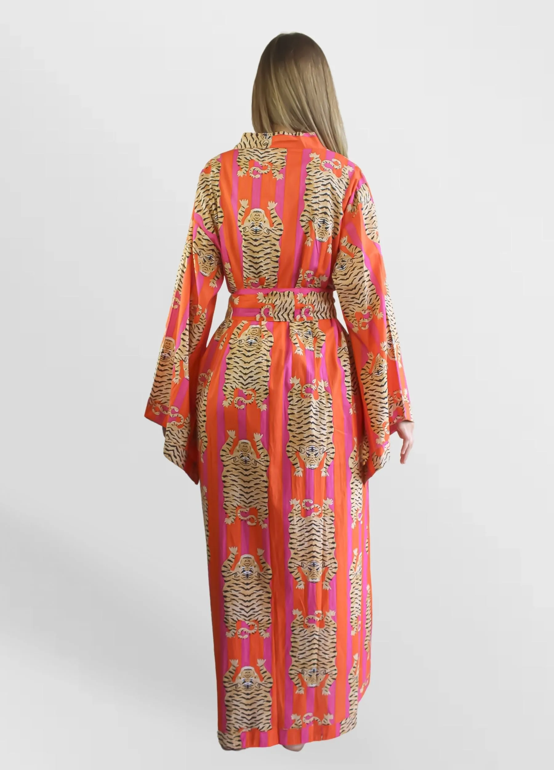 Paradise Fuchsia Kimono