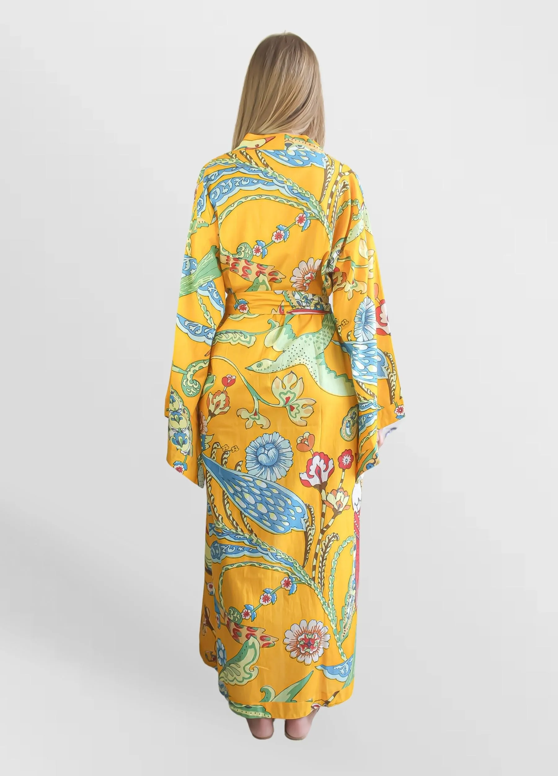 Paradise Macaw Kimono