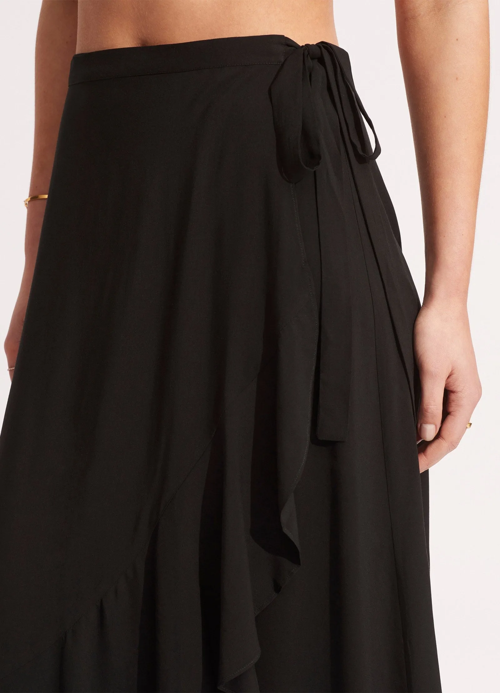 The Wrap Skirt - Black